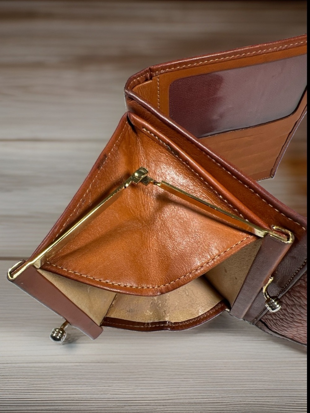 🦆 DOONEY & BOURKE PEBBLED AWL BRITISH TAN TRIFOLD KISSLOCK POUCH COIN VINTAGE - Picture 10 of 12